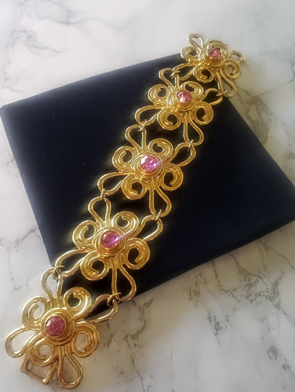 Vintage Goldtone Avon Bracelet With Pink Rhinestones